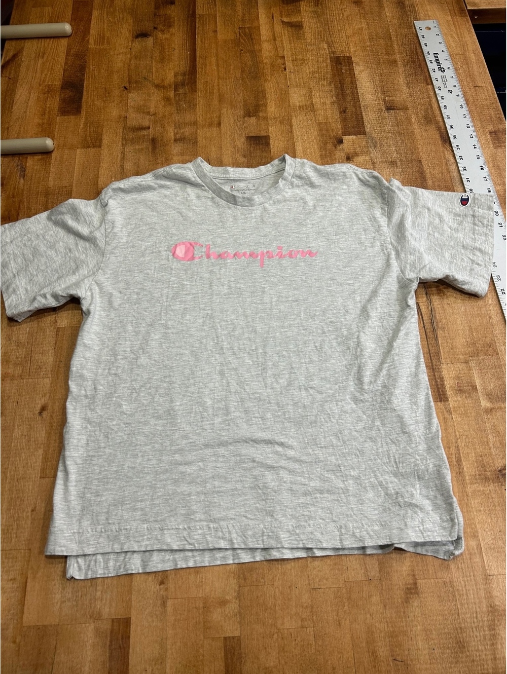 Champion Authentic Athleticwear Gray T-Shirt with Pink Logo Large